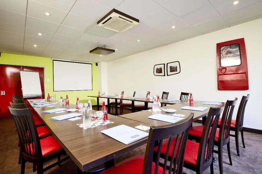 Enzo Hotels Reims Tinqueux