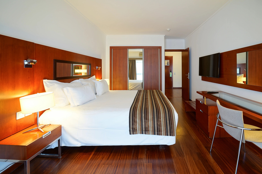Legendary Lisboa Suites