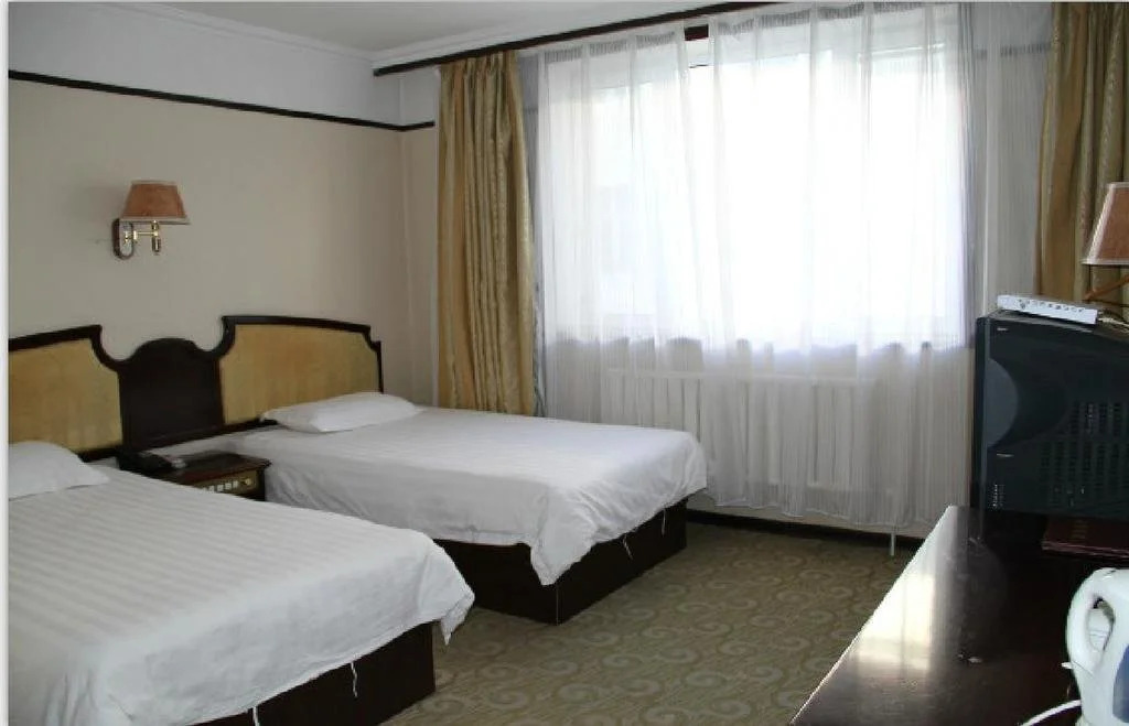 Changbai Mountain Dazhonglai Hotel