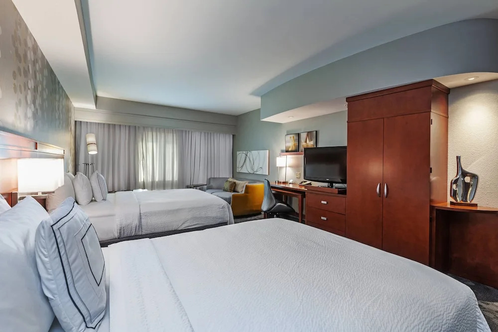 Courtyard Tulsa Woodland Hills