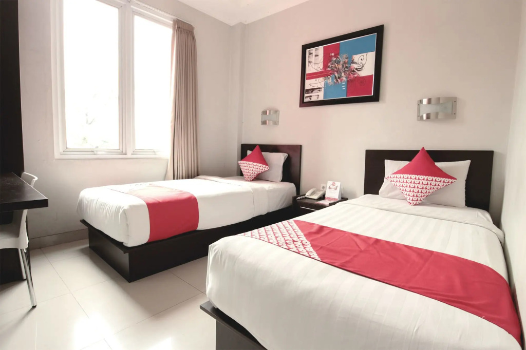 Hotel O Wisma Empat Lima Syariah