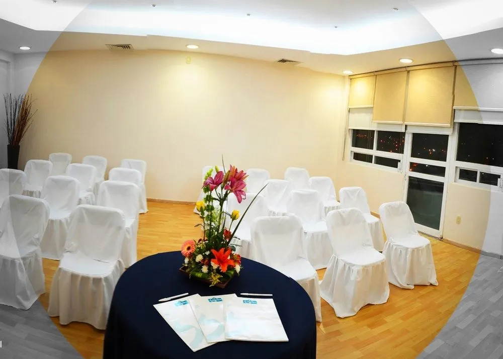 Angeles Suites & Hotel