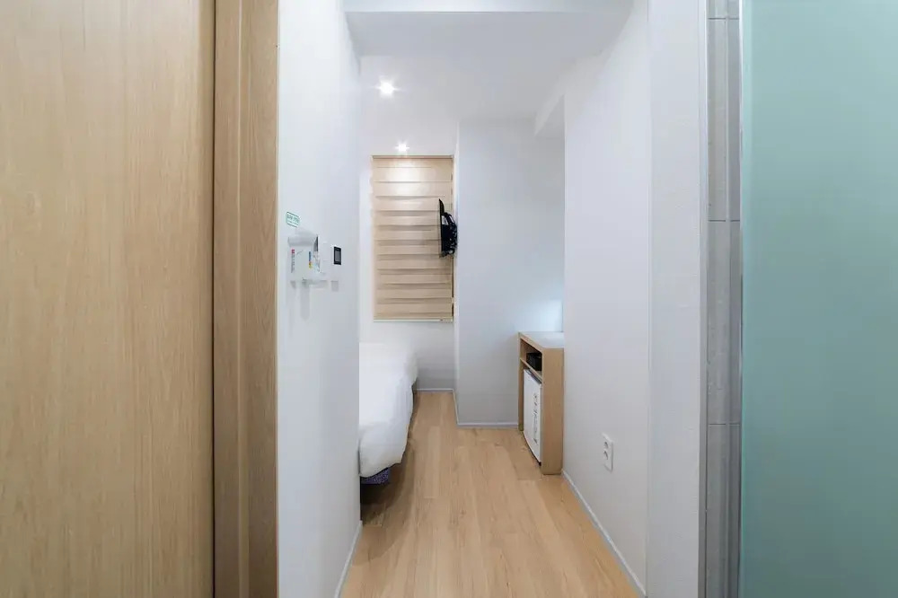 Hi Seoul Hostel West