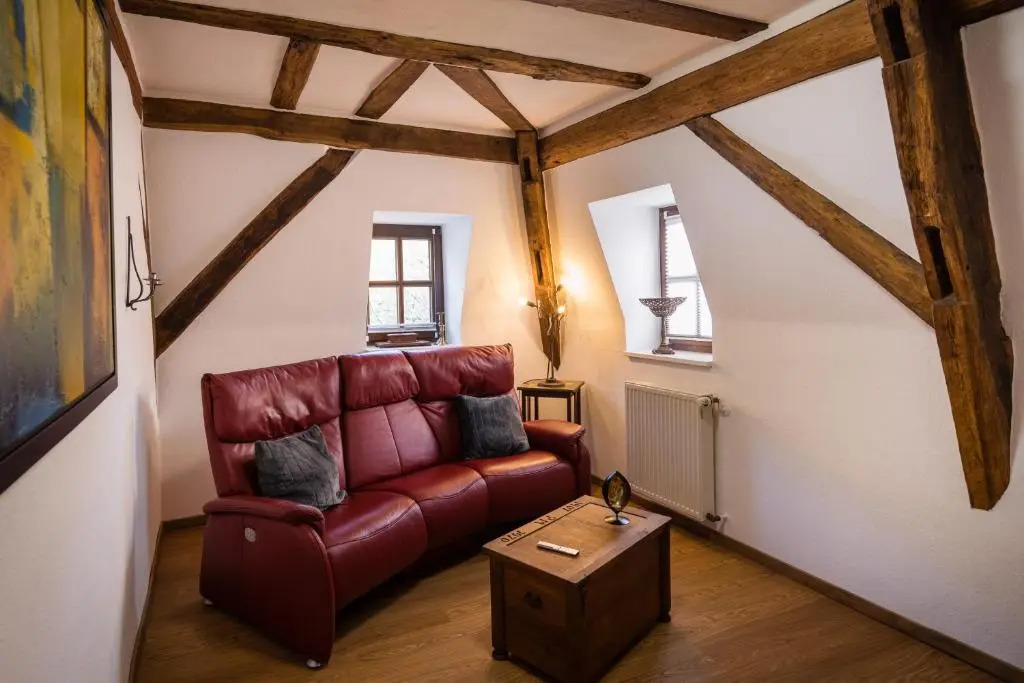 Rißbacher Hof Mansarde Anno 1737 (Adults Only)