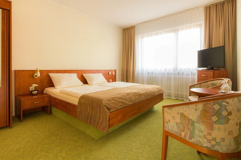 Strand Hotel Nordsee, Hotel Schnaugst