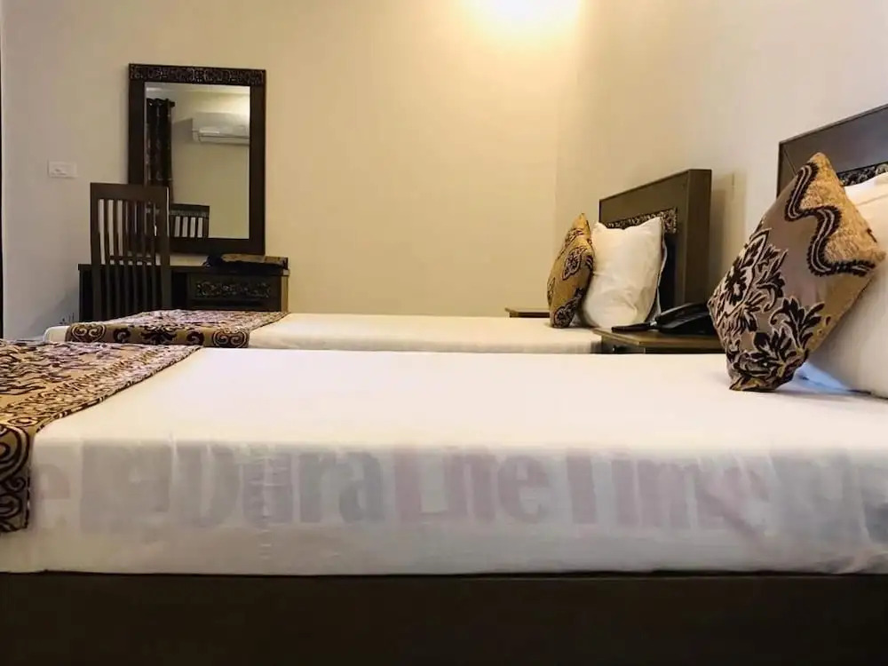 New Visit Inn Hotel