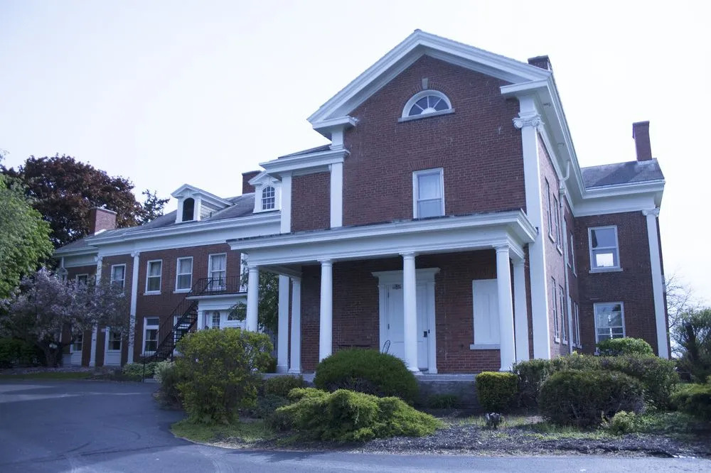 White Spring Manor