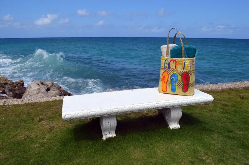 Coconuts Seafront 2BR, Ocho Rios