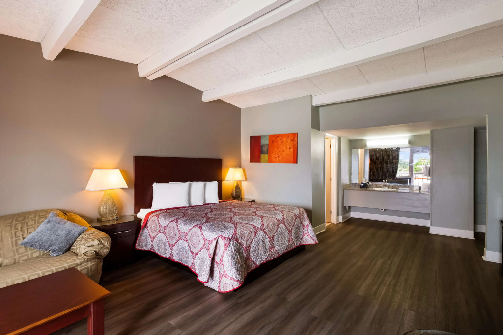 Knights Inn Fayetteville - Fort Bragg