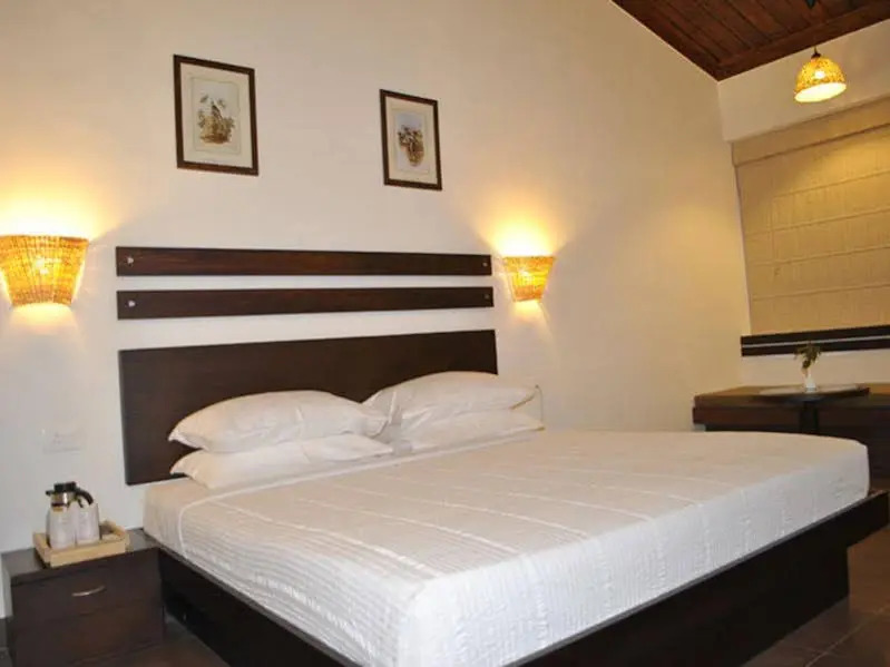 Country Club Wild Exotica Resort
