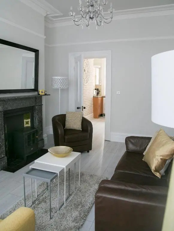 Glebe Apartment 1