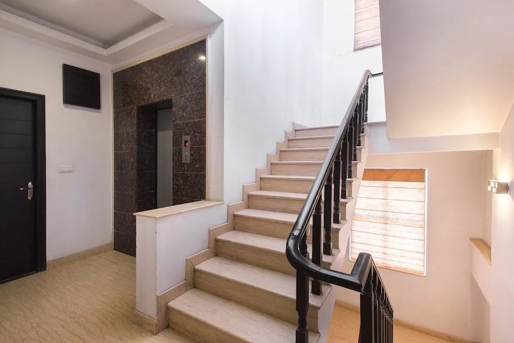 OYO 705 Hotel S-57