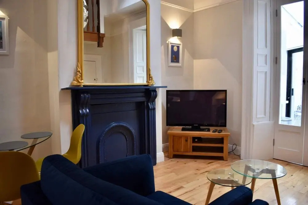 Modern 1 Bedroom Apartment Close to the Centre