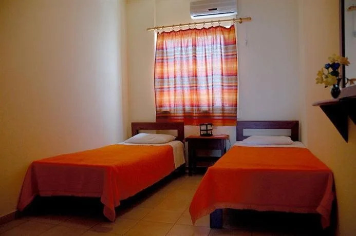 Semeli Apartments