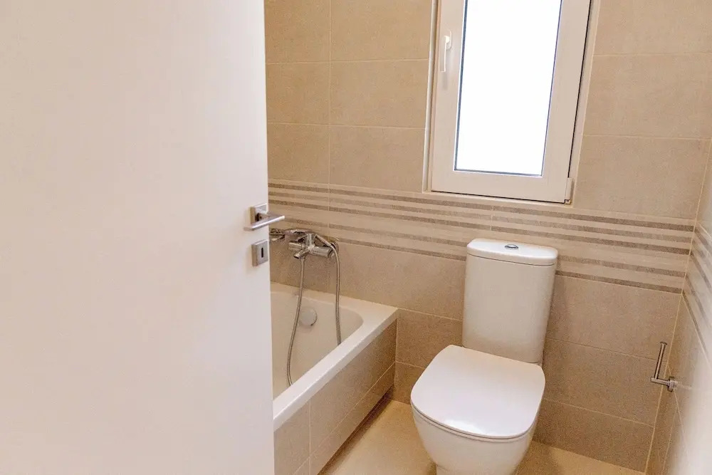 Phaedrus Living: Seaside Thalassa Cretan D101