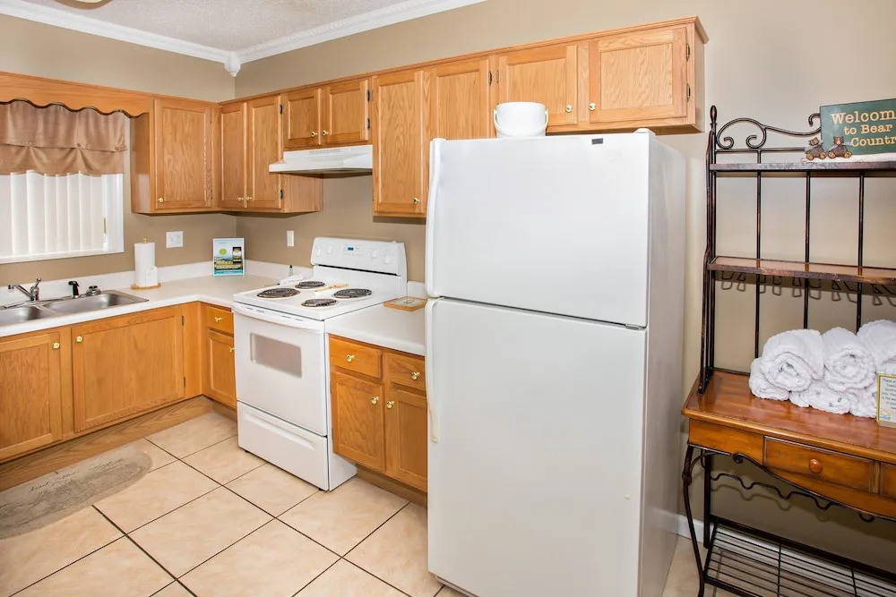 Whispering Pines 413hc