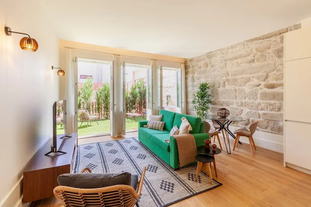 D&S - Lazaros Apartments