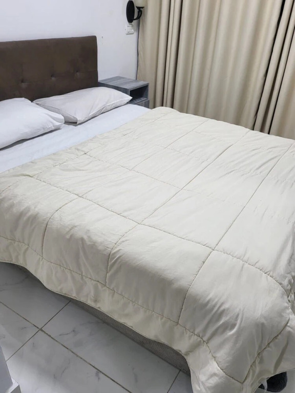 J-Motel