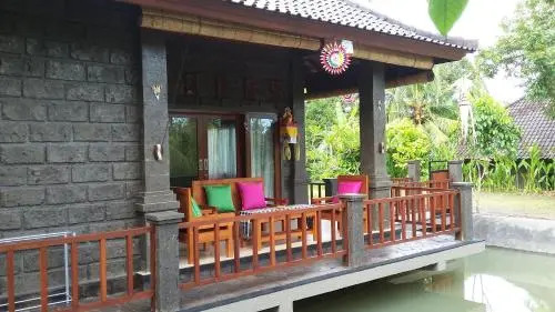 Natural 1 Bedroom lodge - Balian Beach
