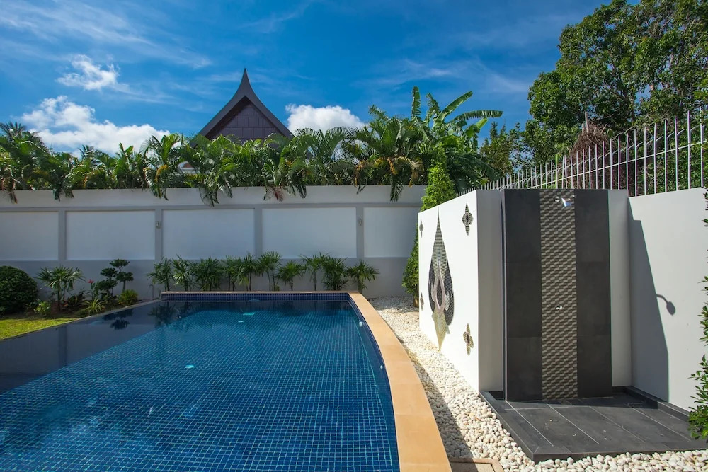 Celine Villa