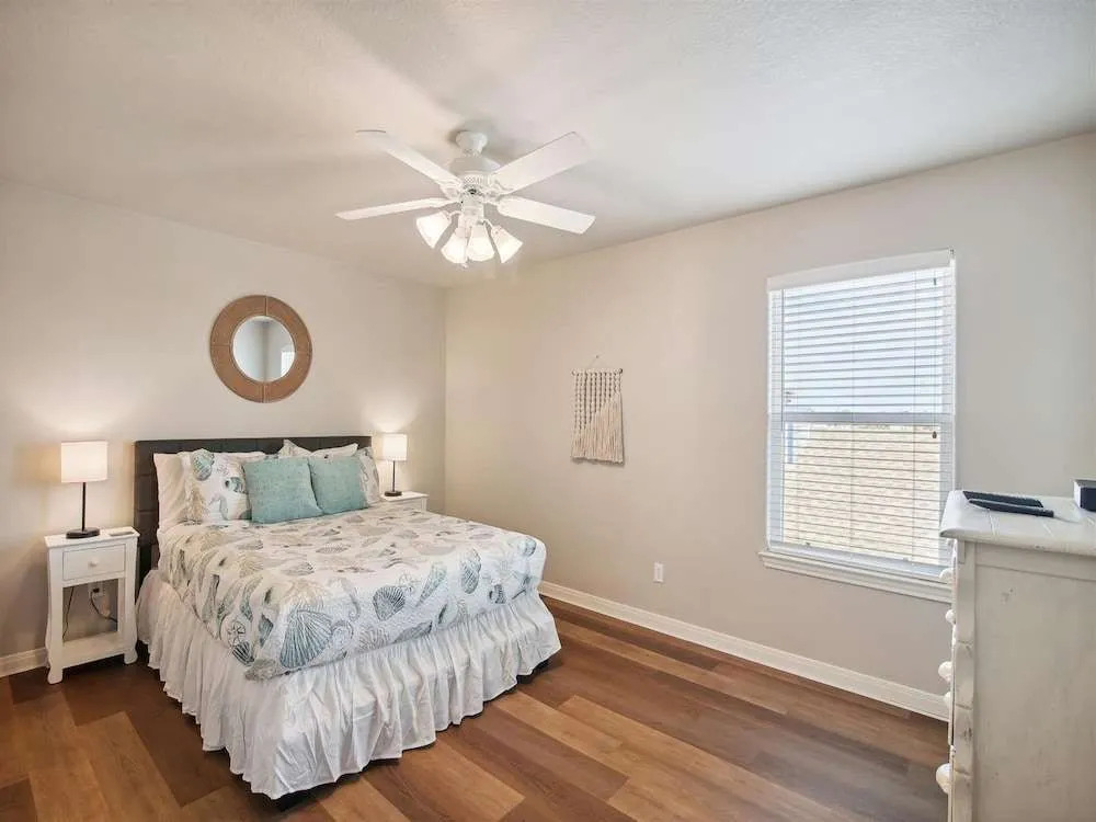 Vitamin Sea Retreat by Ryson Vacation Rentals
