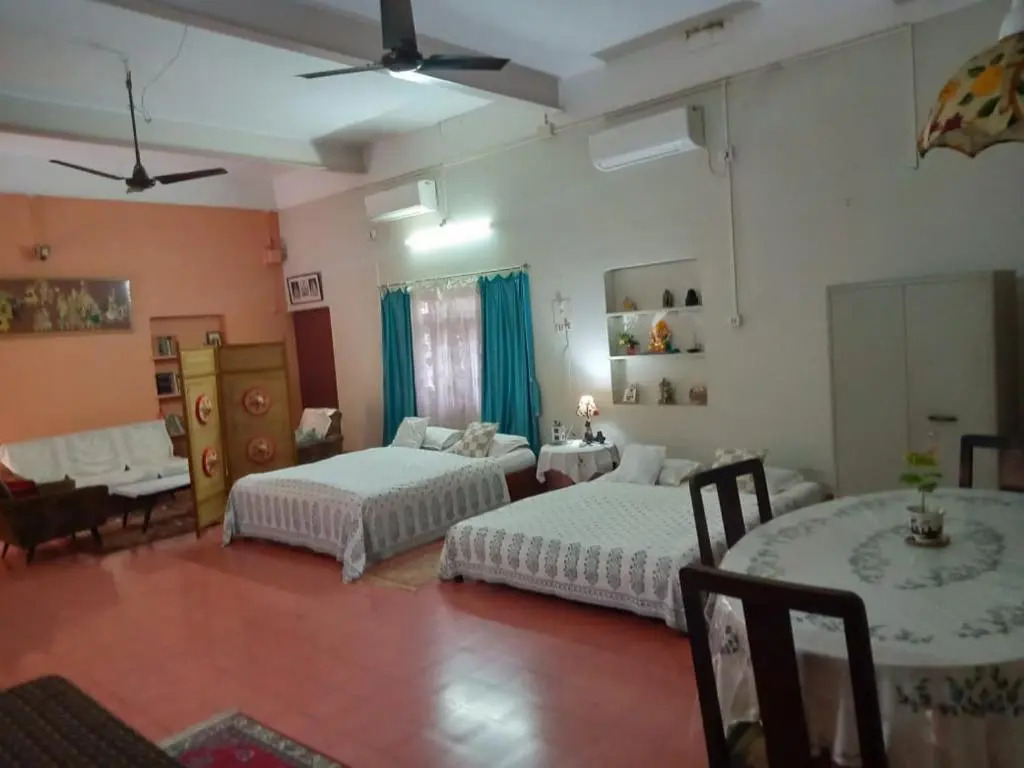 Nibhriti Guest House