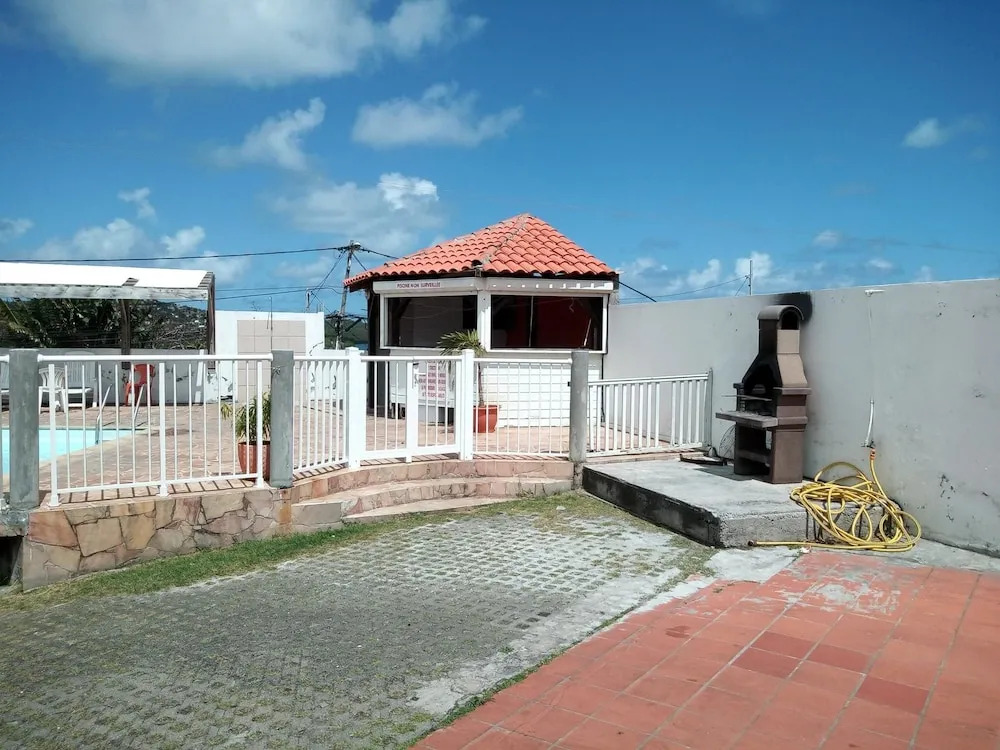 Apartment With 3 Bedrooms in Le Robert, With Wonderful sea View, Pool