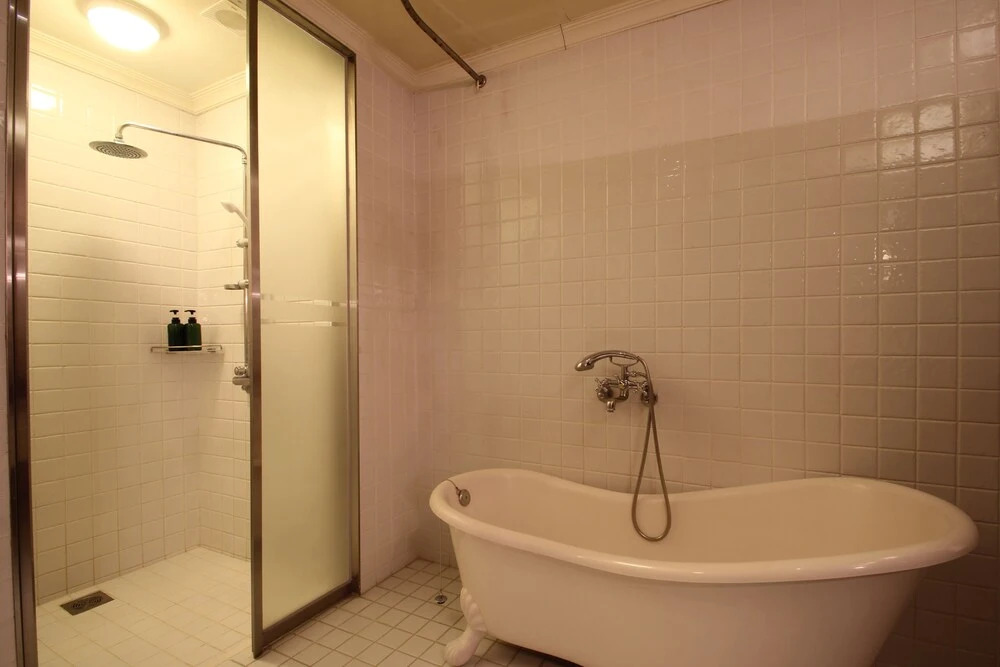 Hotel Intro