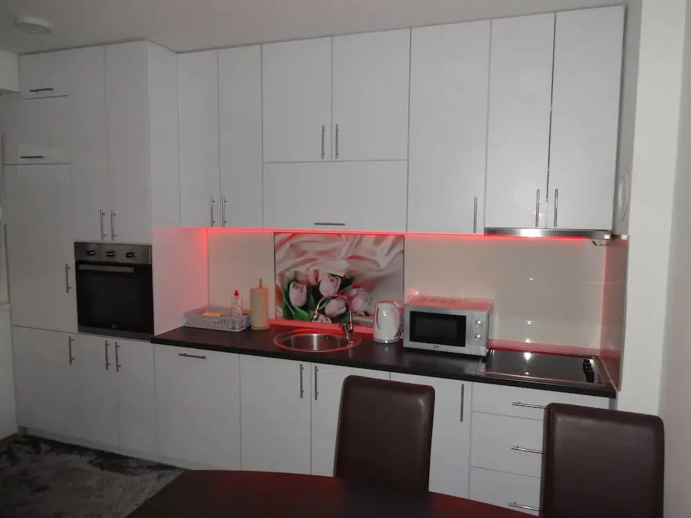 Apolon Apartments