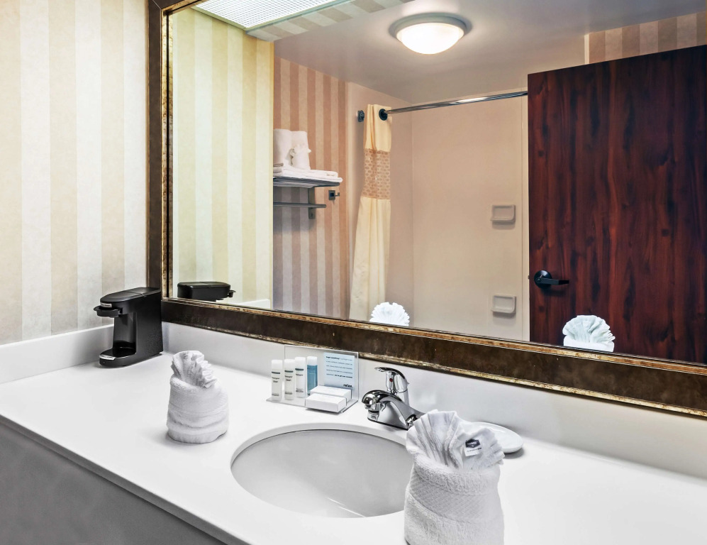 Hampton Inn & Suites Tulsa-Woodland Hills