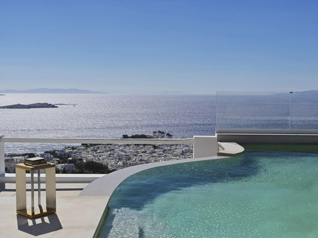 Lovia Mykonos