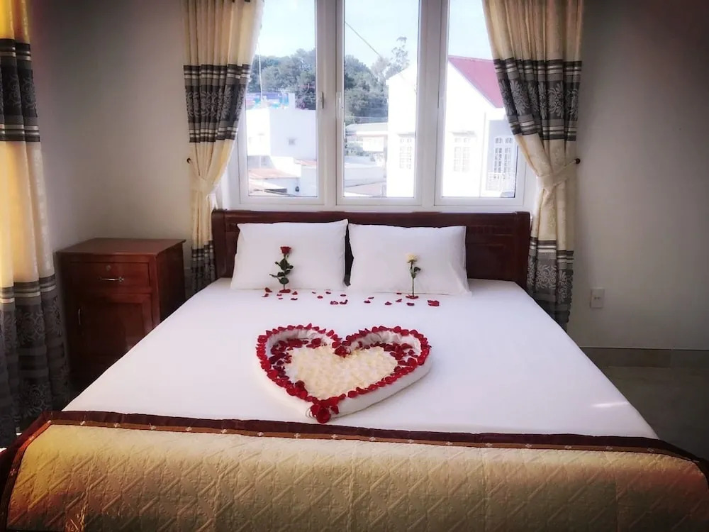 Doi Mong Mo Hotel