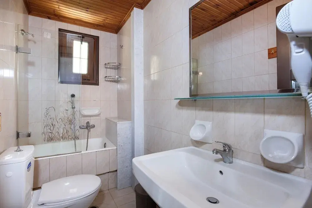 Castle Suites Hotel