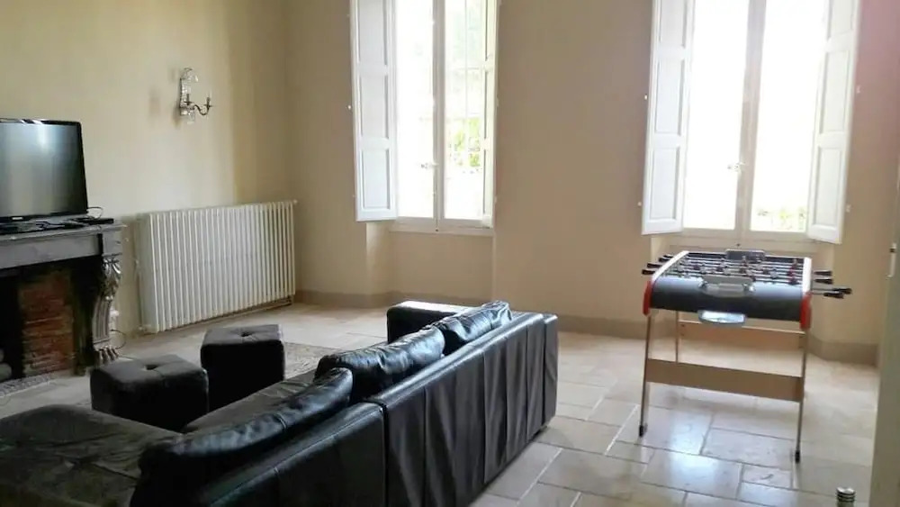 Villa croix du sud with swimming pool and park in Marseille Chalet 4