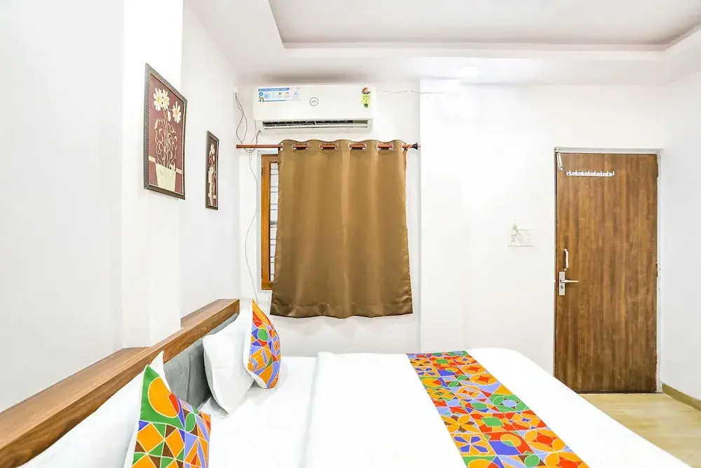 FabHotel Duke Inn