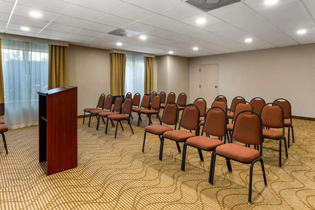 Comfort Suites Raleigh Walnut Creek