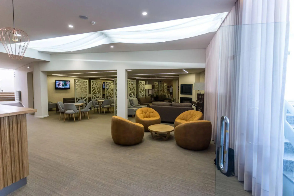 Adelaide Hotel