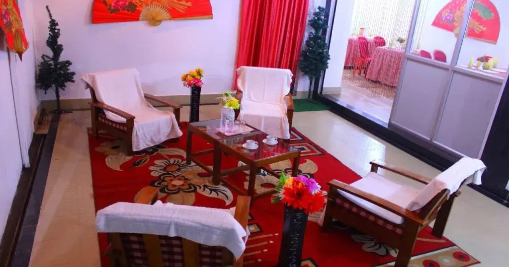 Zero To One Stay Silk Route Residency