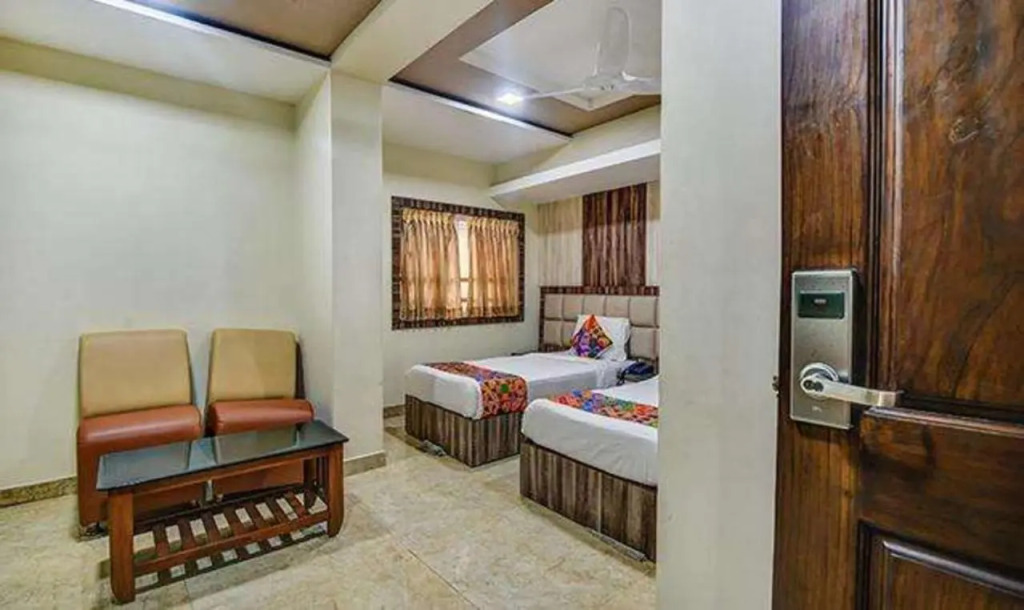 FabHotel Chennai Palace