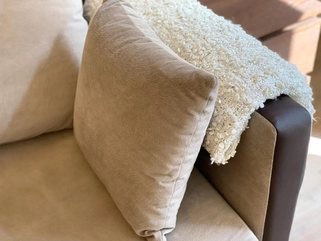 Goldcentral Apartments - Stylish Apartments - Wine Tasting Access