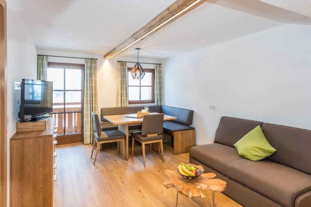 Apartments Frechhof
