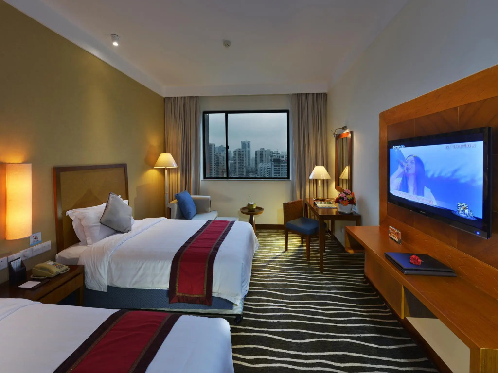 Baohua Harbour View Hotel