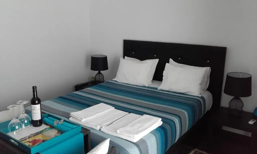 Tavira independent suite with Pool at Casa Reflexos