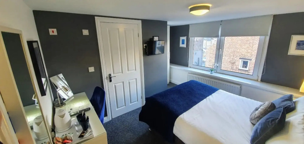 Clifton Guest House