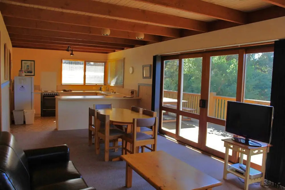 Bayplay Beach Accommodation - 2 locations