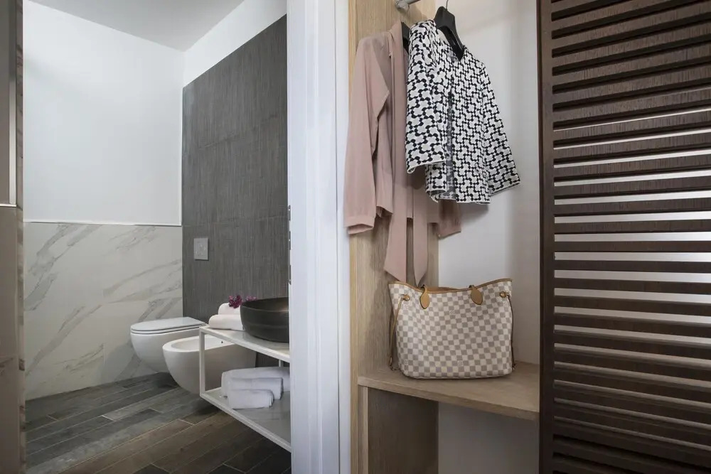 Vista Suites - Piazza Yenne