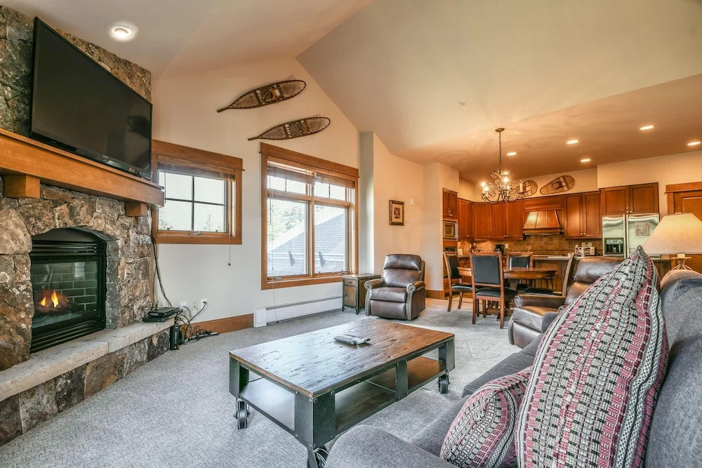 Lone Eagle 3051 by SummitCove Vacation Lodging