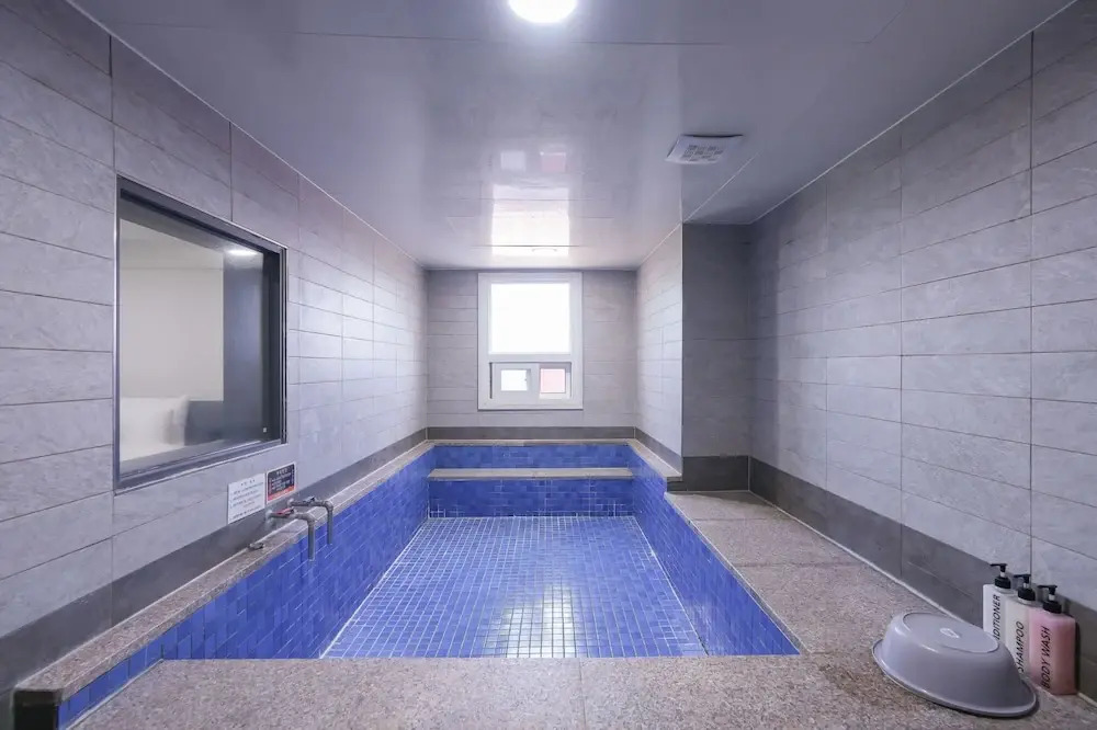 Bugok Royal Tourist Hotel