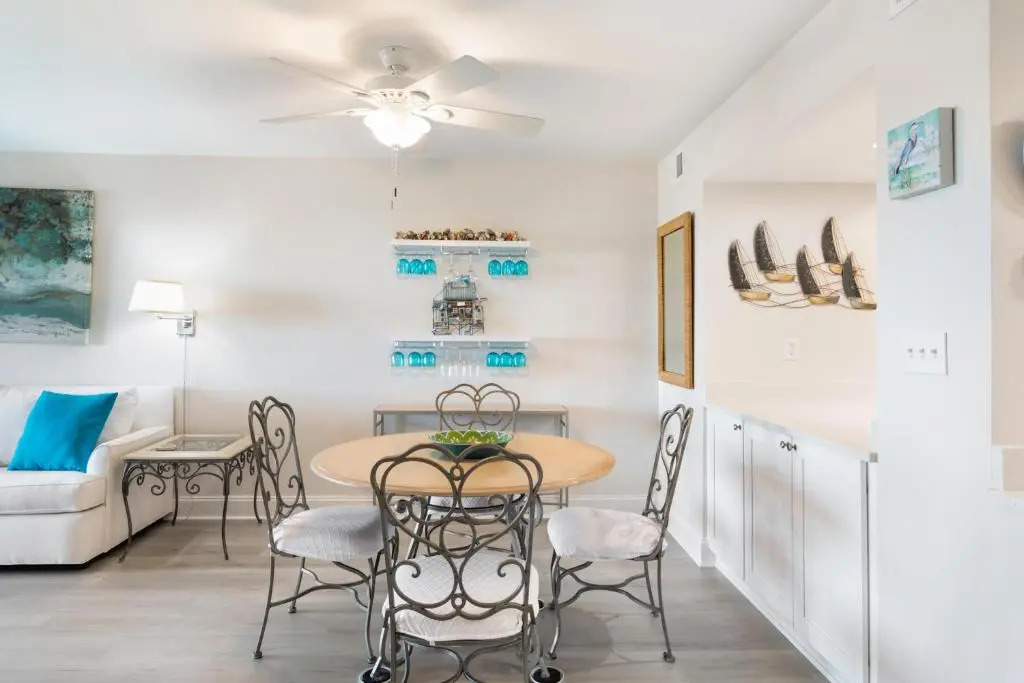 1315 Pelican Watch Villas-Beachfront & Amenities - on Sale