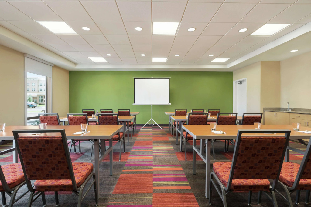 Home2 Suites By Hilton Savannah Airport